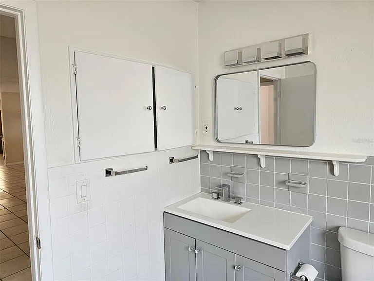 7409 Manatee St — Photo 18