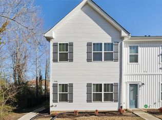 990 Jefferson St, Suffolk, VA 23434