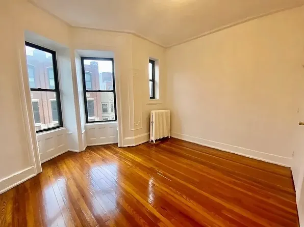 794 President Street image 5 of 6