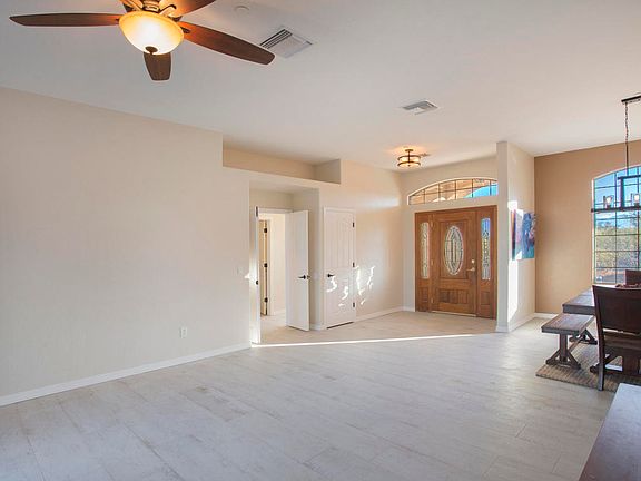 3rd image of 7630 S Camino Mirlo