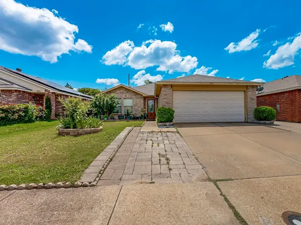 230 Idlewyld Dr, Mesquite, TX 75149