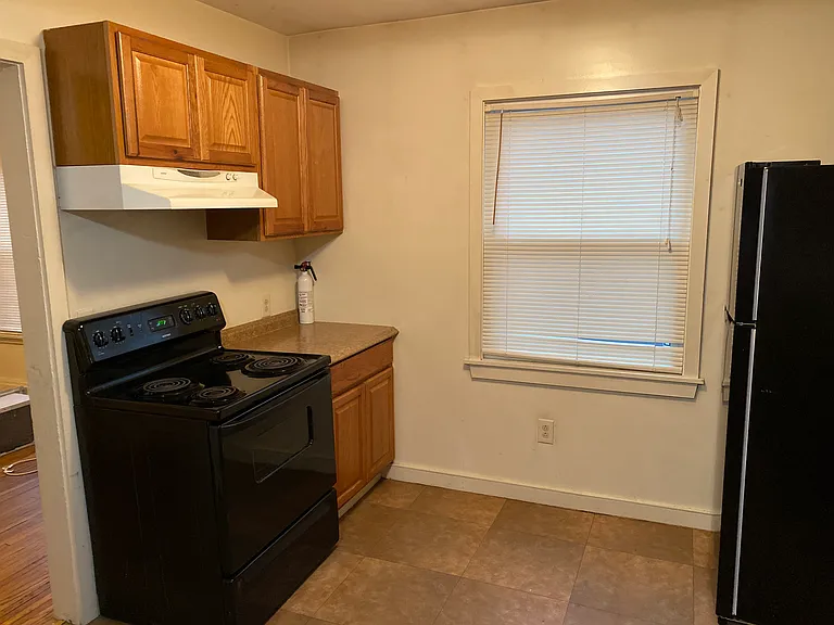 80 Coventry Ave #78 — Photo 5
