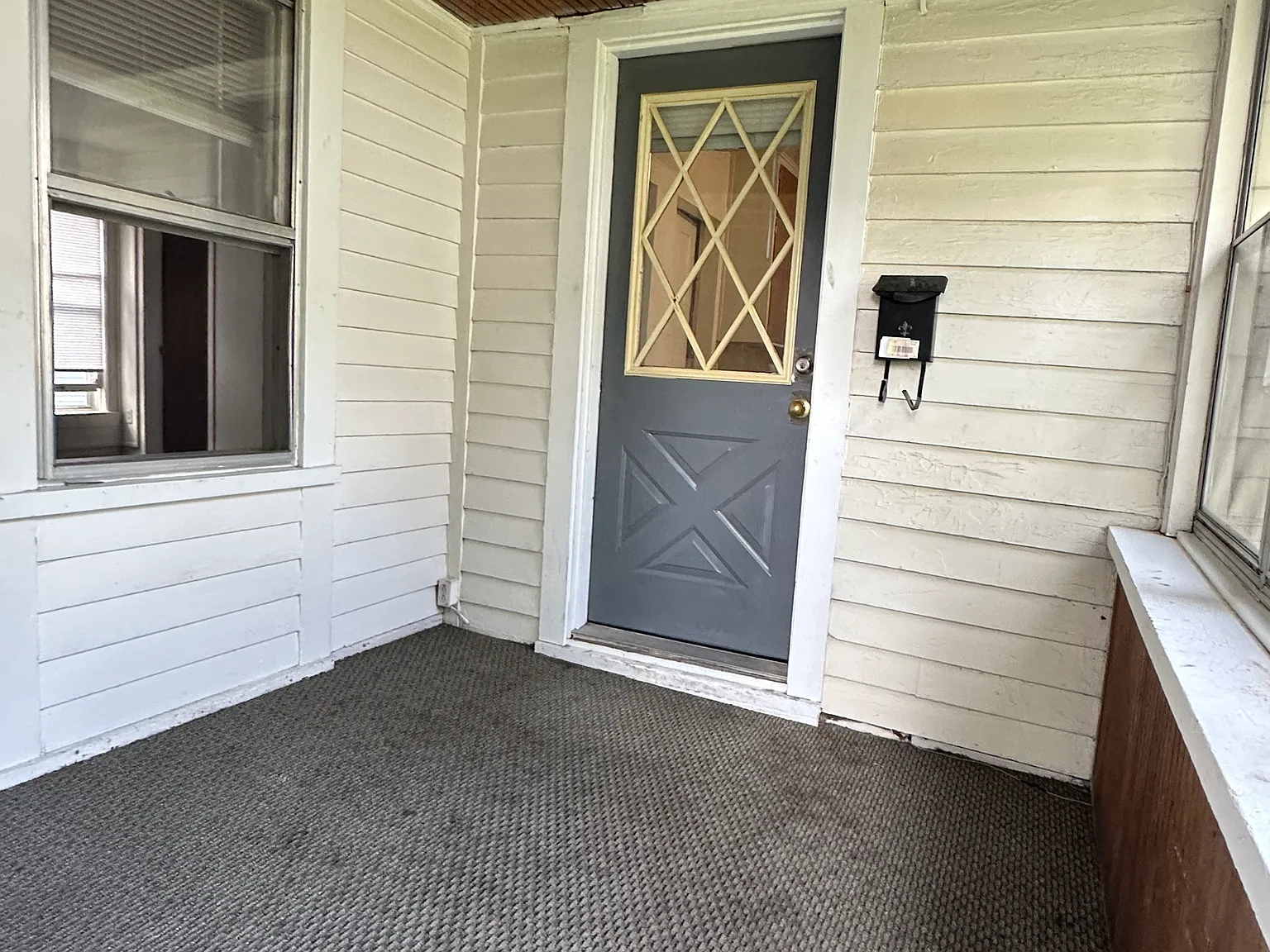 5 bed, $1,650 — Photo 4
