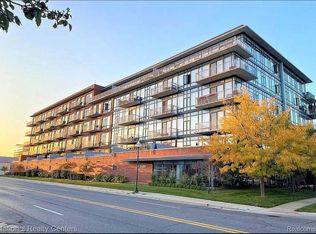 101 Curry Ave UNIT 322, Royal Oak, MI 48067