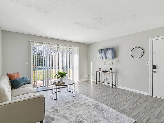2nd image of 1035 Franklin Gtwy SE #Id1058016p