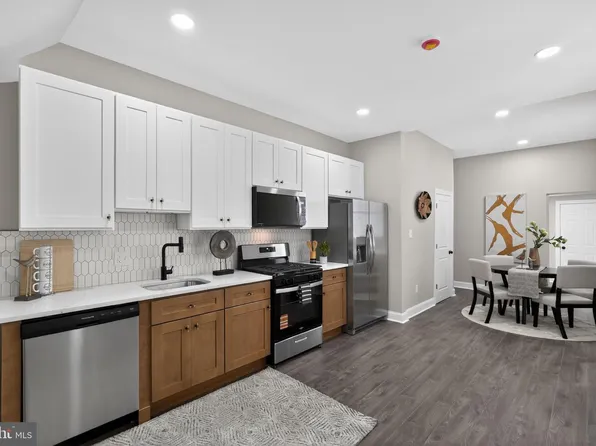2238 W Estaugh St, Philadelphia, PA 19140