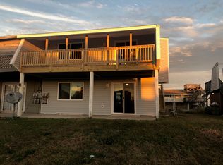110 Dunes Ct, Atlantic Beach, NC 28512