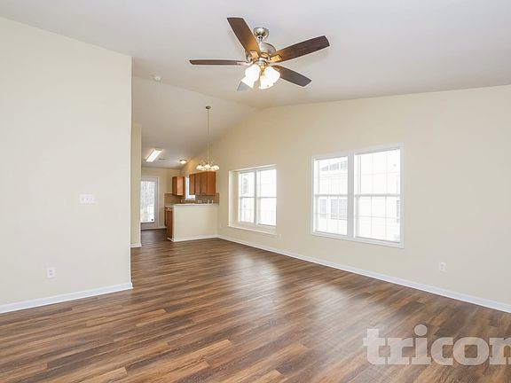 2nd image of 10437 Hugue Way