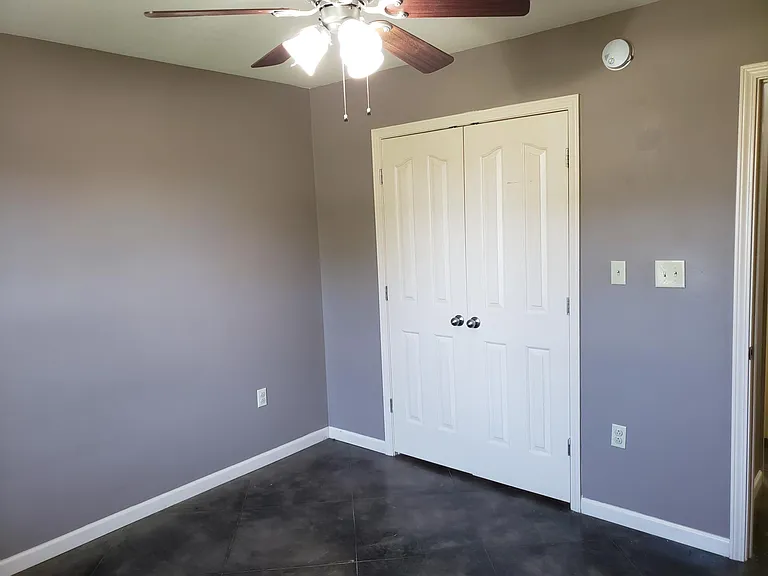 3302 Colony Dr — Photo 12