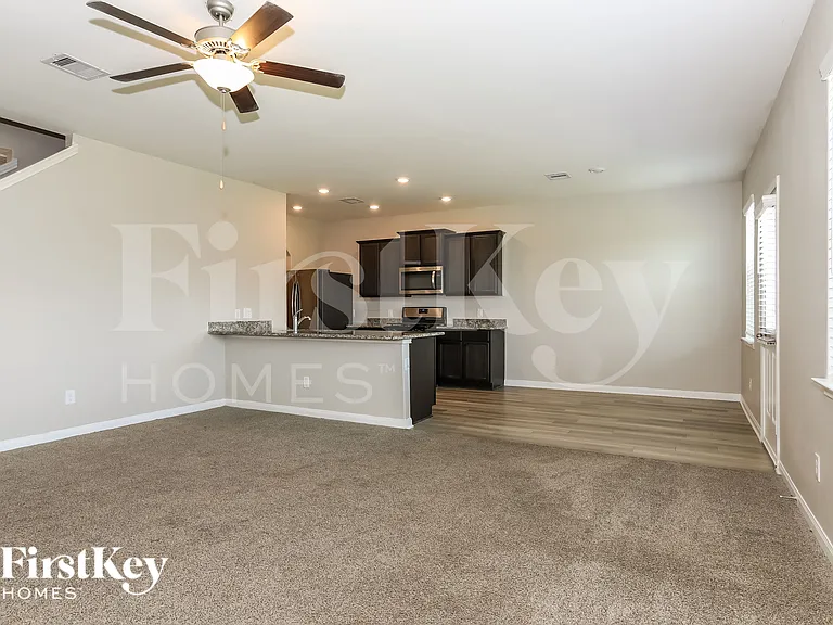 26732 Frost Dr — Photo 6