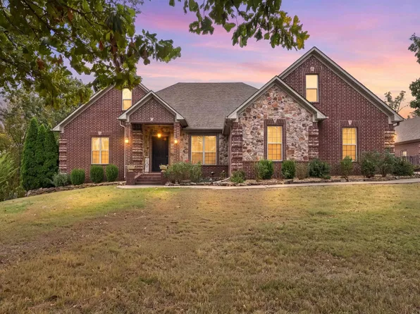 9 Sky Dr, Greenbrier, AR 72058