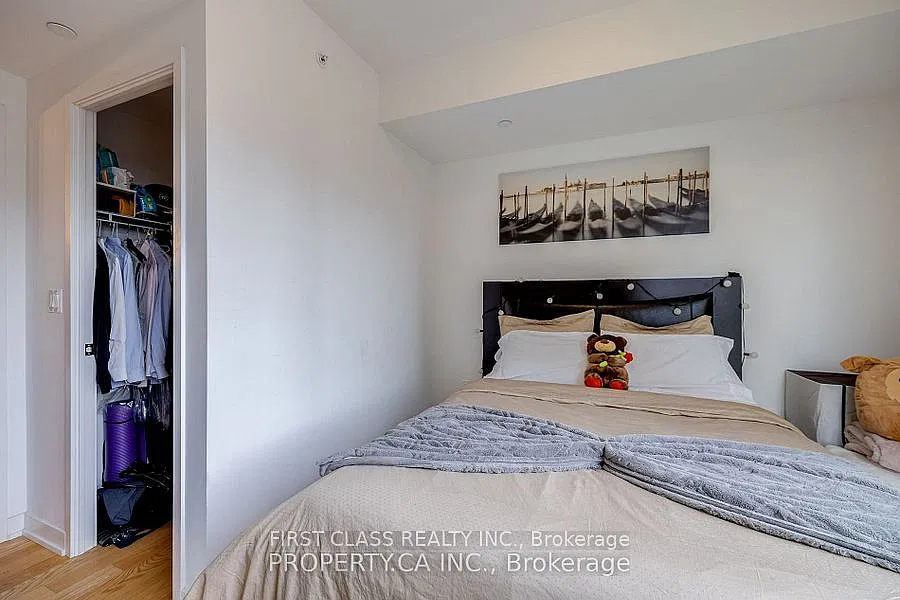 2 bed, $2,800 — Photo 4
