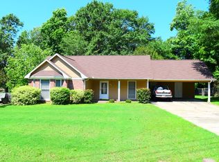 186 Lee Road 500, Phenix City, AL 36870