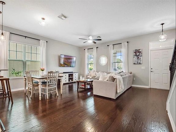 4th image of 1087 Avila Ln
