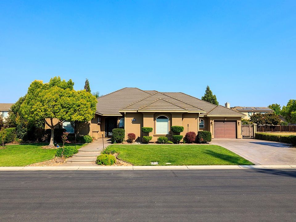 1st image of 10624 Grey Hawk Ct