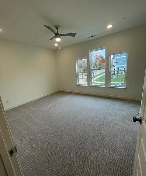 1326 S Ridge Dr E — Photo 19