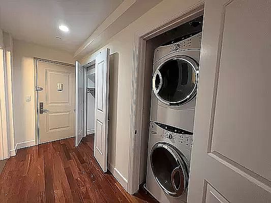 5th image of 83-30 Kew Gardens Rd Penthouse Z