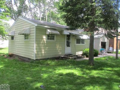 932 Liberty St, Algonac, MI, 48001