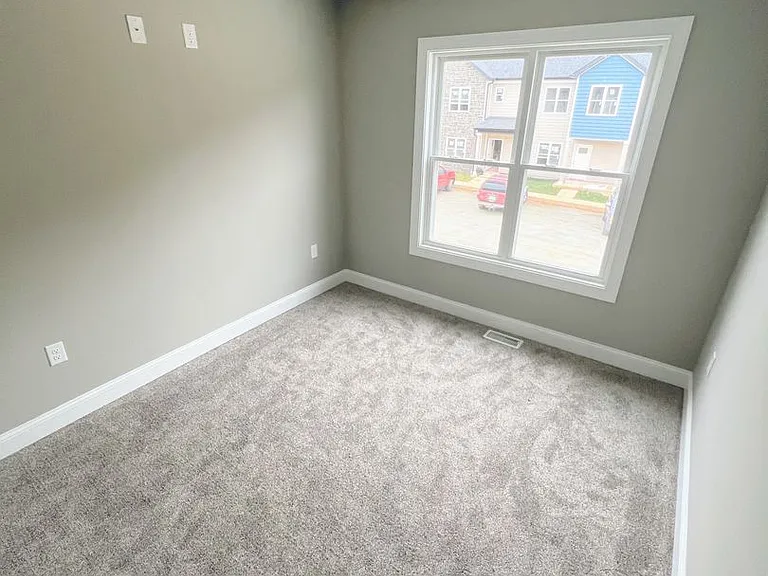 59 Melissa Ln — Photo 16