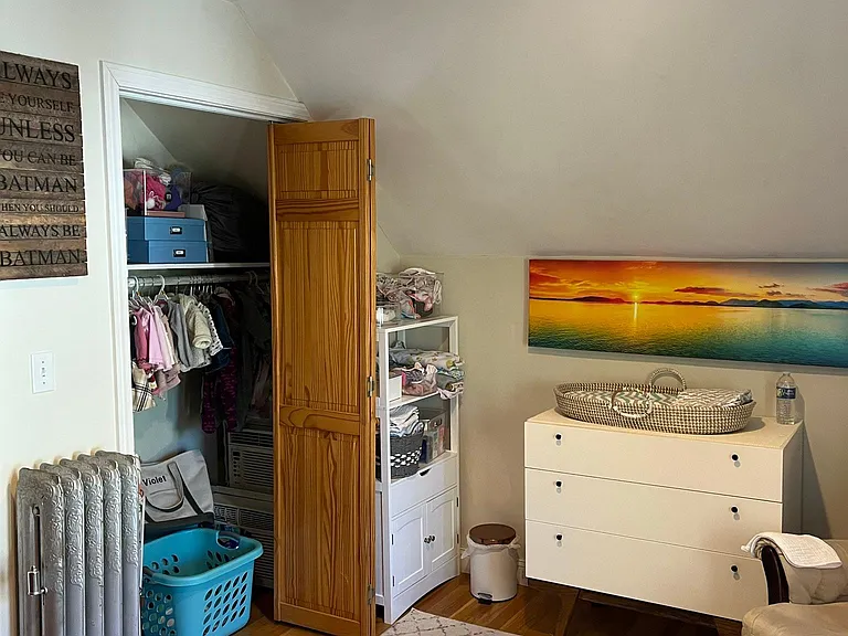 3-24 Burnham St #3 — Photo 12