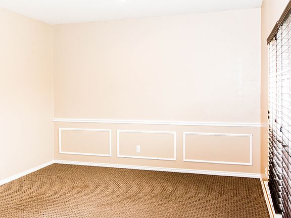 5th image of 2403 Whitetail Dr