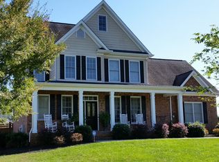 7417 Country Meadow Dr, Knoxville, TN 37918