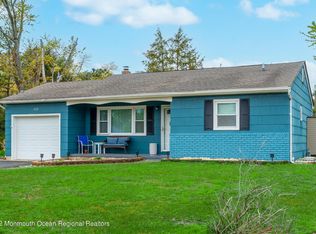 1112 Waterberry Ct N, Toms River, NJ 08757