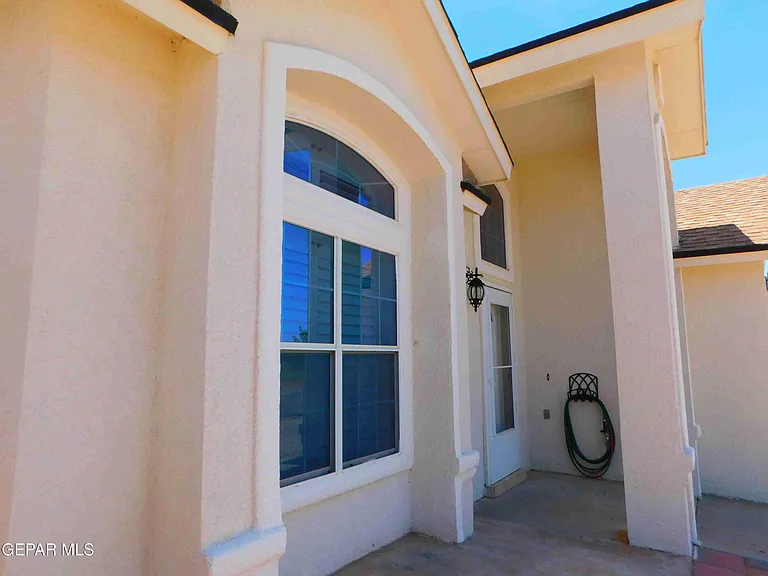 14032 Tierra Creel Ln — Photo 52