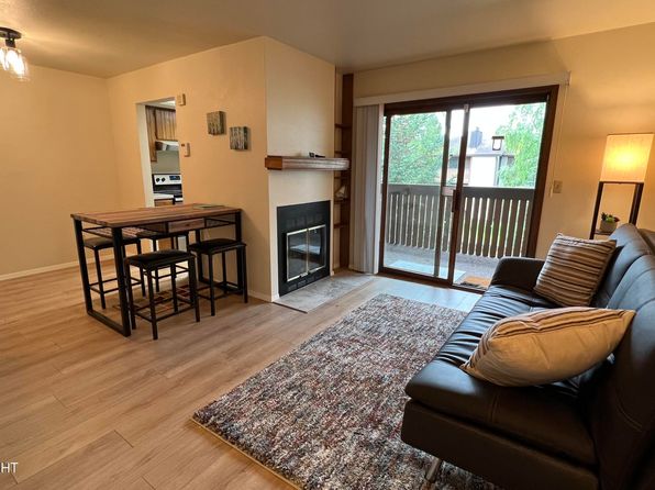 7436 Foxridge Way #4-D