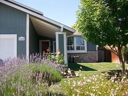 1st image of 1024 Wren Dr