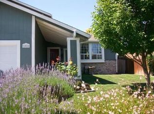 1024 Wren Dr, Petaluma, CA