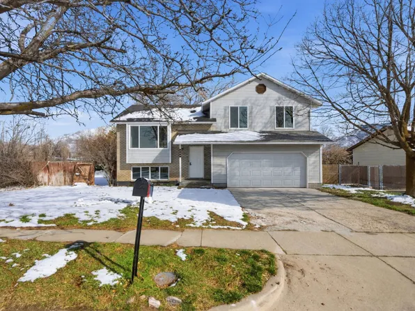 2826 N 1600 E, Layton, UT 84040