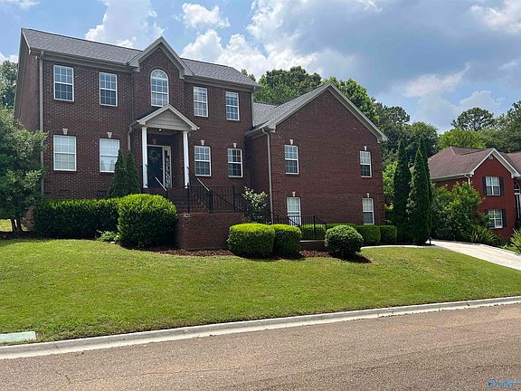2nd image of 425 Barrington Hills Dr