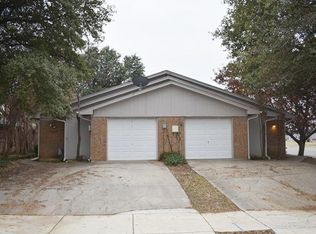 425 Gardenview St, Denton, TX 76207
