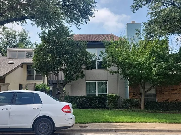9238 Emberglow Ln, Dallas, TX 75243