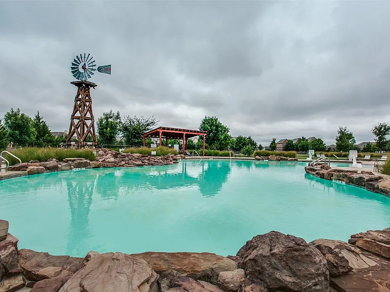 4200 Mesa Dr — Photo 15