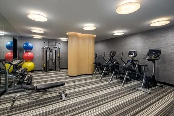 Rented by Greystar | media 4