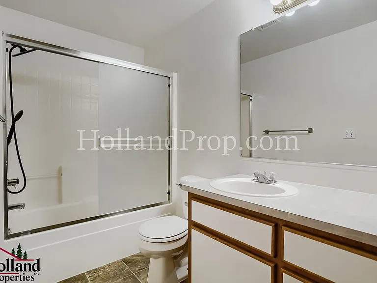 17229 SE Julie Pl — Photo 14