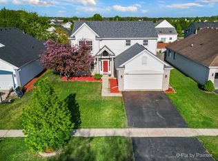 323 Switchgrass Dr, Round Lake, IL 60073