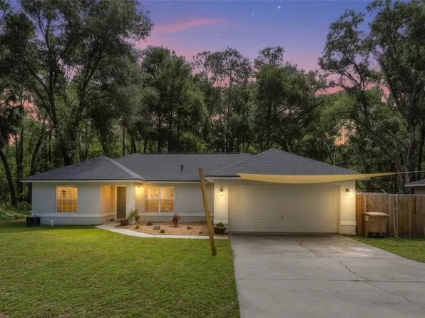 9 Sequoia Loop Ln, Ocklawaha, FL 32179