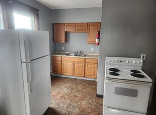 131 Horton St APT 4, Lewiston, ME 04240