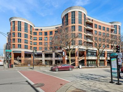 350 W Belden Ave APT 403, Chicago, IL, 60614