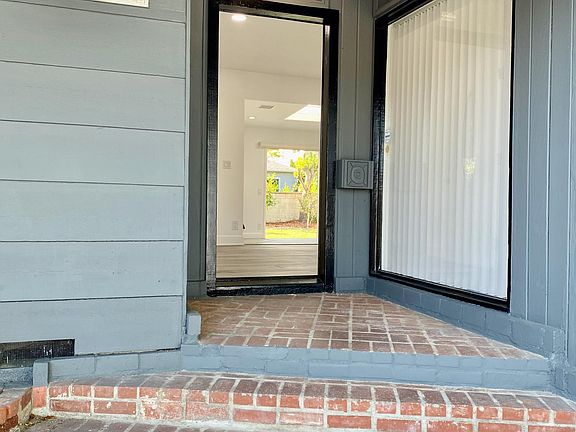 3rd image of 11453 Culver Park Dr