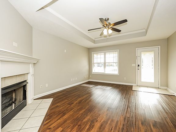 4th image of 10002 Syracuse Dr