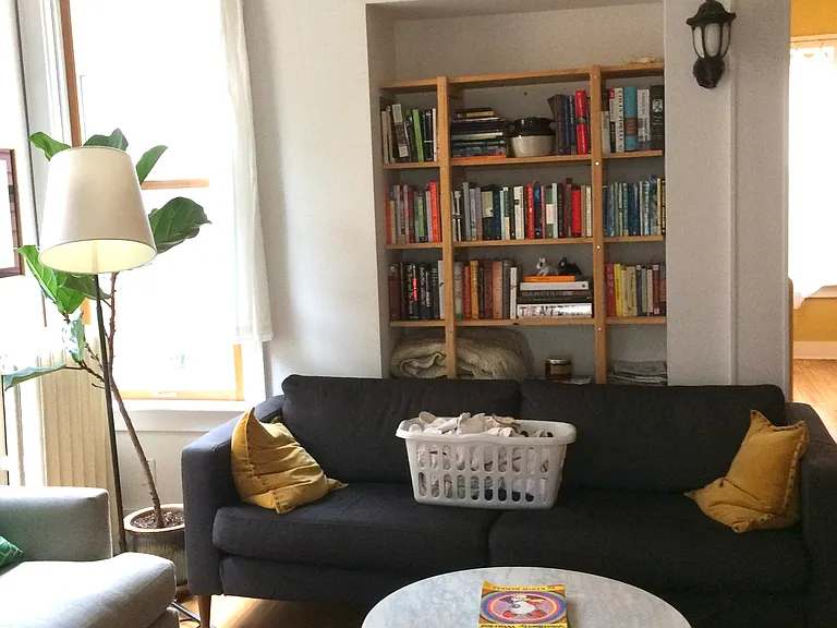 2610 Emerson Ave S #1 — Photo 3