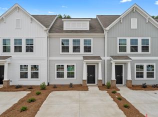654 Blossom Run, Spartanburg, SC 29307