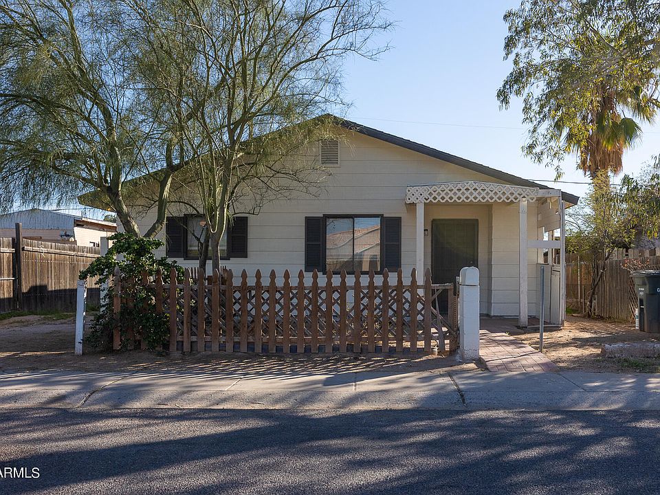 1st image of 517 W MANOR Drive