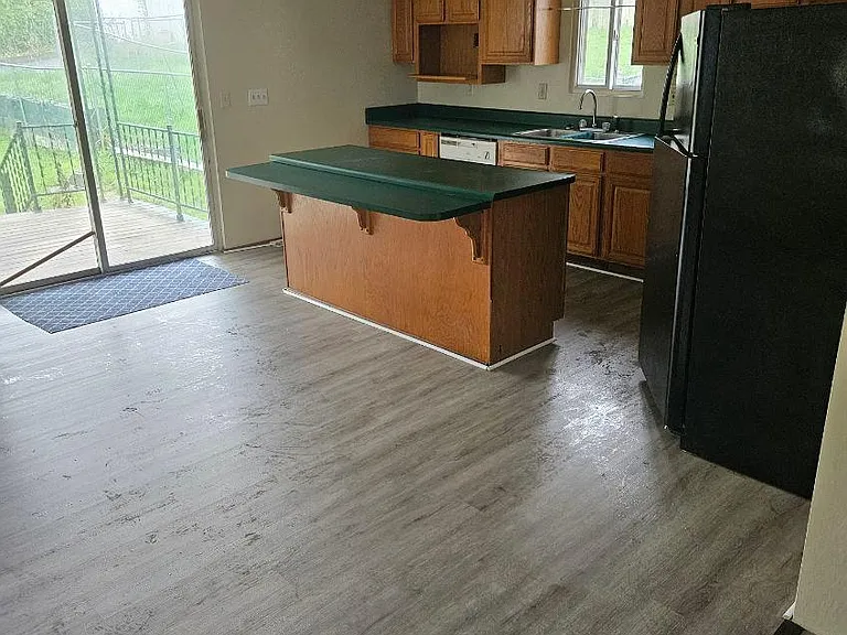 604 Walnut Ave — Photo 12