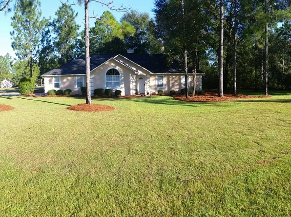 501 Carriage Ln, Statesboro, GA 30458
