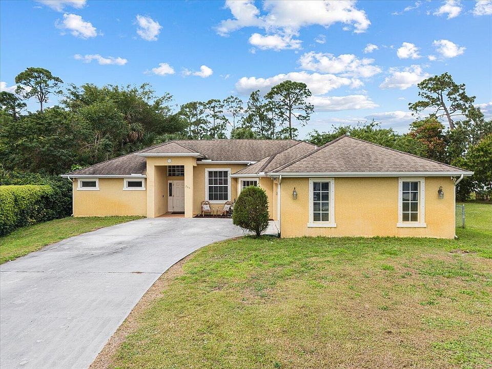 1st image of 209 SW Exora Terrace